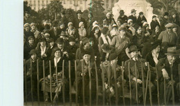 Nice * Carte Photo * Parc Jardin ? Niçois Lors D'une Cerémonie , Fête ? - Marchés, Fêtes