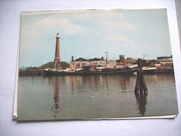 Nederland Holland Pays Bas IJmuiden Met Vissershaven En Vuurtoren - IJmuiden