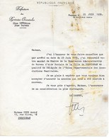 JUIN 1959 PERPIGNAN - SIGNATURE DU PREFET DES PYRENEES ORIENTALES SUR LETTRE TAPUSCRITE ADRESSEE A MME PEUS - Historical Documents