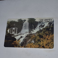 Guinea-(GN-SOT-0011)-waterfall-(10)(100units)(00531645)-used Card+1card Prepiad/gift Free - Guinee