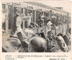 Photographie:   Guerre   Belgique Mobilisation. Départ Des Réservistes Belges (voir Scan Et Commentaires) - Autres & Non Classés