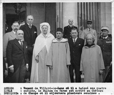 Photographie:    Sultan Mohamed V Du Maroc Arrive Au Château De Champs Sur Marne  1939  (voir Scan Et Commentaires) - Autres & Non Classés