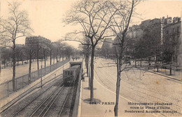 PARIS-75013- METROPOLITAIN PENETRANT SOUS LA PLACE D'ITALIE BLD AUGUSTE BLANQUI - Distretto: 13