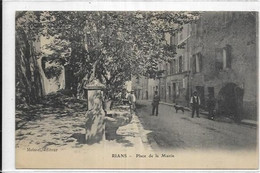 D 83. RIANS. PLACE DE LA MAIRIE AN 1917 - Rians