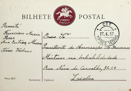 1957 Inteiro Postal Tipo «Emblema Dos CTT» De 50 C. Enviado De Torres Vedras Para Lisboa - Entiers Postaux