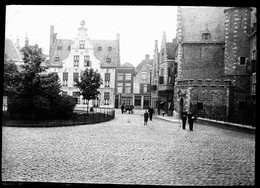 V1066 - PAYS-BAS - MIDDELBURG - Plaques De Verre