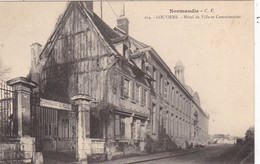 27. LOUVIERS. CPA. HOTEL DE VILLE ET COMMISSARIAT - Louviers