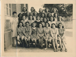 14) Photo De Classe (24 X 17,5 Cm)  : Ecole D'Arromanches - Année 1947 - Arromanches