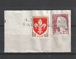 France. 2 Timbres Usagés Sur Papier. Type Marianne De Decaris Et Armoirie De Lille. Oblitération De Casablanca. - Fouten Op Zegels