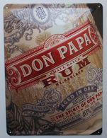 - Plaque Publicitaire En Tôle. RHUM - DON PAPA - - Blechschilder (ab 1960)