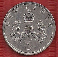 GRANDE-BRETAGNE 5 NEW PENCE - 1971 - 5 Pence & 5 New Pence