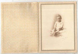 Photographie Deman , Roubaix , Sous Pochette , 1931 , 2 Scans , 190 X 140 Mm , Bébé ,frais Fr 2.35 E - Non Classés