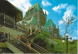 Quebec - Le Château De Frontenac Vu De La Cote De La Montagne - Québec - Château Frontenac