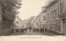 / CPA FRANCE 95 "Moisselles, Grande Rue" - Moisselles