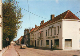 / CPSM  FRANCE 62 " Audruicq, Rue Du Général Leclerc" - Audruicq