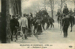 Ay Et épernay * Série De 8 CPA * Révolution En Champagne Avril 1911 * Manifestants Dragons Grève Grèves Grévistes - Ay En Champagne