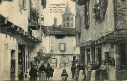 Labruguière * Place Des Pénitents Et Le Clocher De L'église - Labruguière