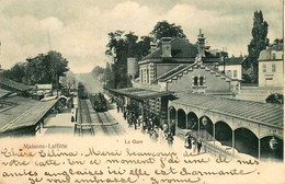 Maisons Laffitte * 1905 * La Gare * Arrivée Train Locomotive * Ligne Chemin De Fer Yvelines - Maisons-Laffitte