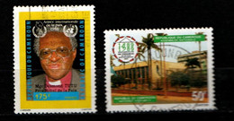 Cameroun 1986 1989 2 Timbres Oblitérés  Desmond Tutu  Prix Nobel De La Paix  Assemblée Nationale  Architecture - Camerun (1960-...)