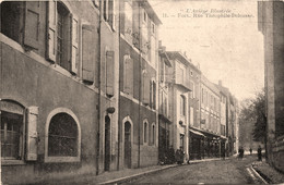Foix * Rue Théophile Delcasse * Commerce Magasin - Foix