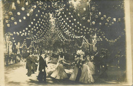 Foix * Carte Photo * Une Fête Locale Sur La Place * Danse Danseurs * Folklore - Foix