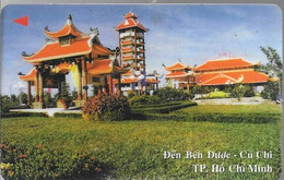 CARTE-MAGNETIQUE-VIETNAM-CU CHI-PAGODE-BE-Legerement Gondolé - Vietnam