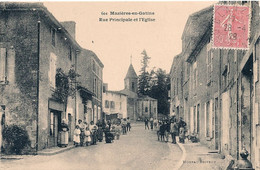 Cpa 79 Mazières Rue Principale ( Animée ) - Mazieres En Gatine