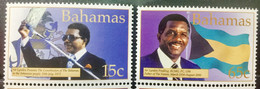 BAHAMAS 2001 MNH STAMP ON SIR LYNDEN  2 DIFFERENT STAMP - Bahamas (1973-...)