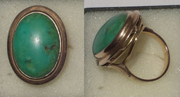 Grosser Damen Ring 585er Gold Mit Grünem Stein Um 1930 - Bagues