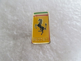 PIN'S    LOGO   FERRARI  20x11mm - Ferrari