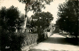 Aubagne * Route Et Entrée Du Camp De Carpiagne * Militaire Militaria - Aubagne