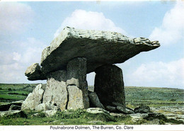 IRLANDE. Carte Postale Neuve. Poulnabrone Dolmen, The Burren. - Clare