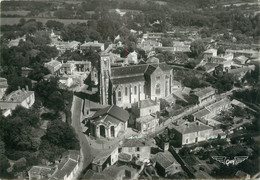 / CPSM FRANCE 85 "Talmont, L'église Et La Haute Ville" - Talmont Saint Hilaire