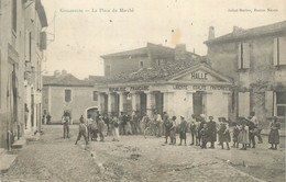 / CPA FRANCE 30 "Gallargues, La Place Du Marché" - Gallargues-le-Montueux