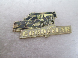 PIN'S   MERCEDES BENZ  SAUBER C 9  GOODYEAR - Mercedes