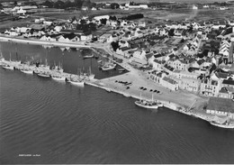 MORBIHAN - ETEL - LE PORT - PHOTO GRAND FORMAT 21X29.7  LEGENDE ERRONEE- TIRAGE RÉCENT HAUTE QUALITÉ - - Lieux