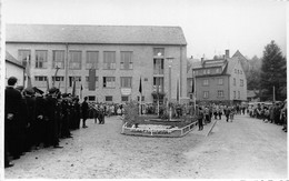 ALLEMAGNE - THURM - THUM  - Cliché De La Cour D'une Usine En 1962 - Voir Description - Thum