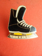 Pins Pin's émail Patinoire De DEUIL LA BARRE  Val-d'Oise - Signé Heaven Chaussure Homme - Patinaje Artístico