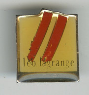 {49074} Pin's " Léo Lagrange , Sports " , Sans Attache - Associations