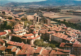 / CPSM FRANCE 84 "La Tour D'Aigues, Vue Générale Aérienne Et Le Château" - La Tour D'Aigues