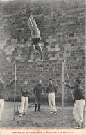 94-JOINVILLE- LE-PONT-  ECOLE NORMALES DE GYMNASTIQUE ET D'ESCRIME, REDOUTE DE LA FAISANDERIE- EQUILIBRE A LA BAREE-FIXE - Joinville Le Pont