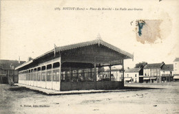 Routot - Place Du Marché - La Halle Aux Grains - Routot