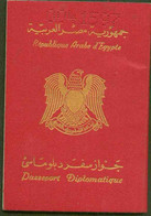 Egypt Deplomatic Passport Issue 1988 - Very Good Condition - Historical Documents