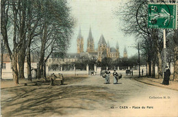 Caen * La Place Du Parc - Caen