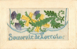 CARTE BRODEE EN TISSU SOUVENIR DE LORRAINE - Lorraine