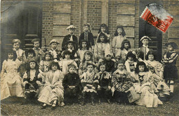 Lisieux * Carte Photo * Groupe D'enfants Déguisés , Déguisement * Carnaval Mi Câreme Kermesse ? Fête - Lisieux