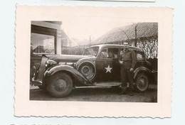 Photo Ancienne Voiture Ancêtre  US  1944 Libération Modèle à Identifier Militaire - Auto's