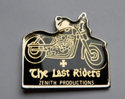 TT97 Pin's MOTO HARLEY DAVIDSON THE LAST RIDERS ZENITH PRODUCTION Cinéma Achat Immédiat - Motos