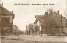 Delcampe - CPA Beaumont-sur-Oise Le Calvaire Et La Carrefour Voltaire - Beaumont Sur Oise