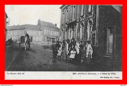 CPA (80)  ACHEUX.  L'Hôtel De Ville, Animé, Attelage...*1632 - Acheux En Amienois